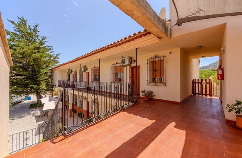 Velez Rubio Apartment | Apartment 'Apartamento Membrillo' with Mountain View, Wi-Fi and Air Conditioning