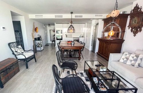 Los Llanos Apartment | Apartment 'Atico Bremadito' Near the Beach with Sea View and Outdoor Pool