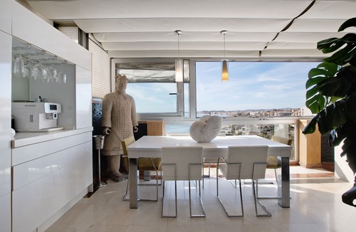 La Capellania Apartment | Apartment 'Atico Con Impresionantes Vistas' with Sea View, Wi-Fi and Air Conditioning