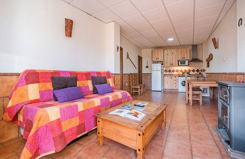 Jerez del Marquesado Apartment | Apartment 'Barranco' with Mountain View, Shared Terrace and Wi-Fi