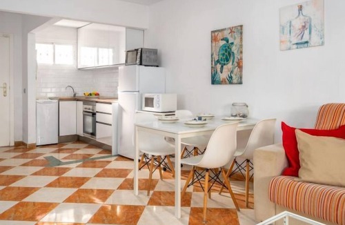 Benalmadena Costa Apartment | Apartment Benalmar Playa in Benalmádena Costa - 4 persons, 2 bedrooms