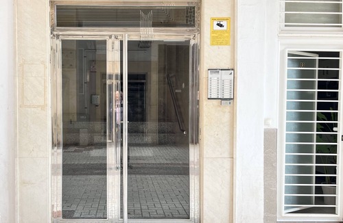 Los Tilos Apartment | Apartment-Budget-Ensuite with Shower-No view