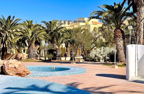 Roquetas de Mar Apartment | Apartment by Roquetas Beach