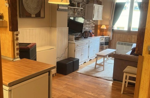 Canfranc-Estacion Apartment | Apartment Canfranc, 1 bedroom, 5 persons