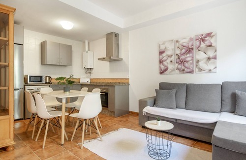 Montejaque Apartment | Apartment 'Casa Riguelas' with Mountain View, Shared Pool and Shared Garden
