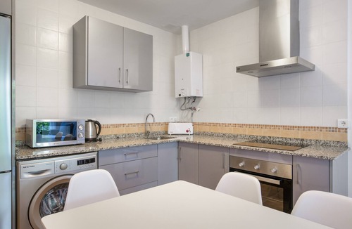 Montejaque Apartment | Apartment 'Casa Riguelas' with Mountain View, Shared Pool and Shared Garden