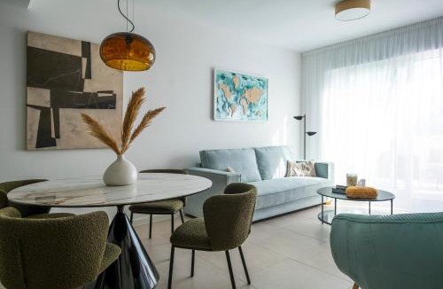 Estepona Apartment | Apartment CÉLERE, 200m from the sea and 4km from golf resorts