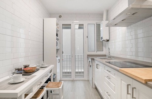 Prado del Rey Apartment | Apartment 'Centrico La Payana' with Wi-Fi and Air Conditioning