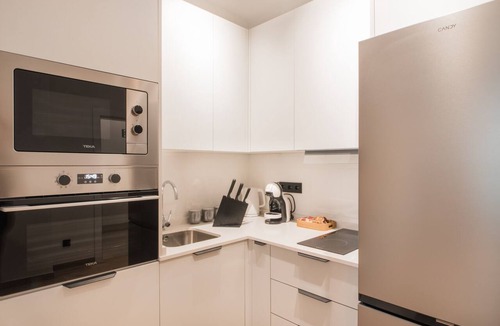 Lagunillas Apartment | Apartment-Classic-Ensuite with Shower-Apartamento 02