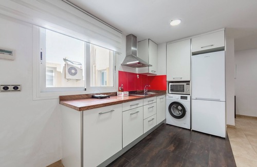 Adra Apartment | Apartment 'El Faro' with Mountain View and Air Conditioning