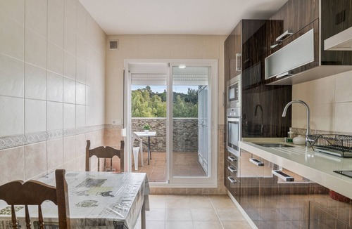 Alcala de los Gazules Apartment | Apartment 'Casa Gazules' with Private Terrace, Wi-Fi and Air Conditioning