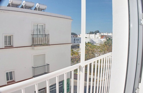 Conil de la Frontera City Center Apartment | Apartment in the town centre with Wi-Fi