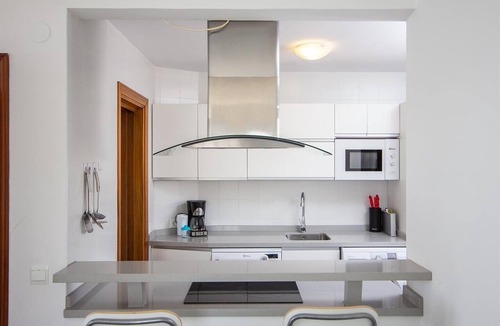 Rincon de la Victoria Apartment | Apartment "Lovely Renovated Penthouse" At the Beach with Sea View