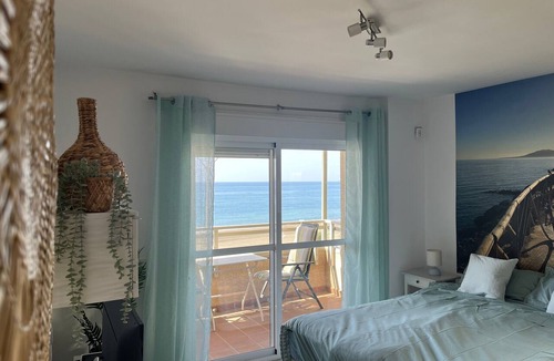 Rincon de la Victoria Apartment | Apartment "Studio 1 - Sea Front" Near the Beach with Sea View, Balcony, Terrace & Garden