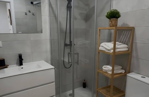 Sanlucar de Barrameda Apartment | Apartment 'Bajo De Guía - Bajo A' with Wi-Fi and Air Conditioning