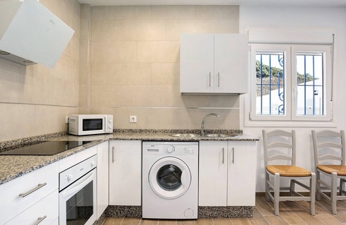 San Ambrosio Apartment | Apartment "Casa de 10 Dúplex" with Shared Pool & Wi-Fi
