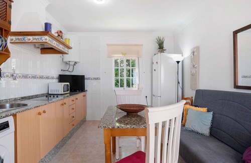 San Ambrosio House | Apartment 'Apartamento Callejon De La Fuente' with Mountain View, Wi-Fi and Air Conditioning
