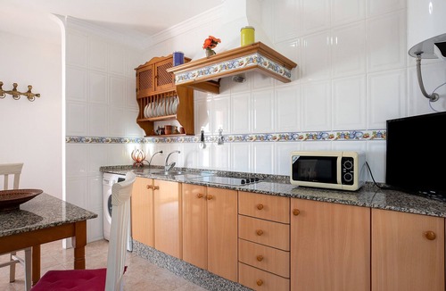 San Ambrosio House | Apartment 'Apartamento Callejon De La Fuente' with Mountain View, Wi-Fi and Air Conditioning