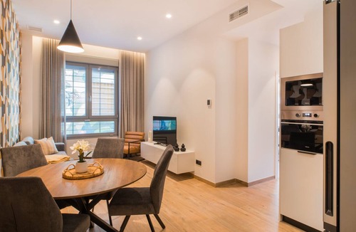 Lagunillas Apartment | Apartment-Exclusive-Ensuite with Shower