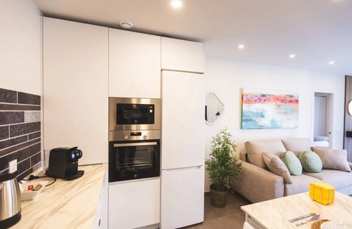 Distrito Sur Apartment | Apartment 'Flores De Cordoba Clavel 4' with Wi-Fi and Air Conditioning