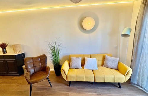 Carboneras Apartment | Apartment 'Fmr Avenida Almería' with Private Terrace, Balcony and Wi-Fi