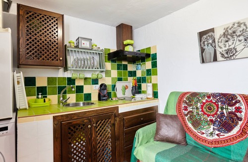Quesada Apartment | Apartment 'Guadalentin' with Private Terrace, Wi-Fi and Air Conditioning
