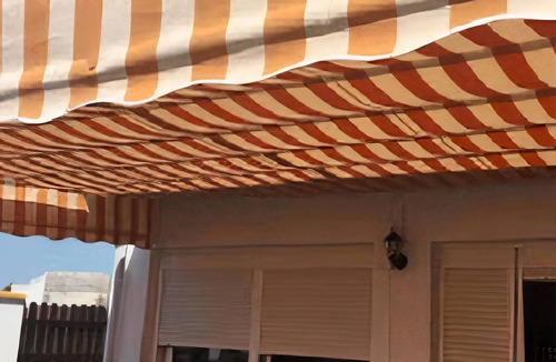 El Palmar Villa | Apartment in El Palmar with a Jacuzzi near the beach.
