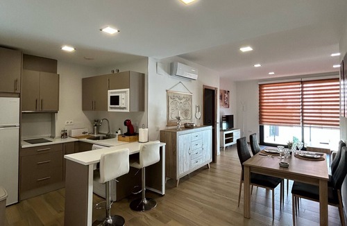 Puente Genil Apartment | Apartment in A Hotel 'Apartamento Type 2 A' with Private Terrace, Wi-Fi and Air Conditioning