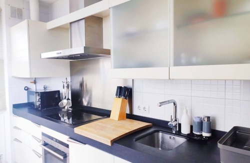 Doctor Barraquer-Grupo Renfe-Policlinico Apartment | Apartment in Seville with parking, close to center