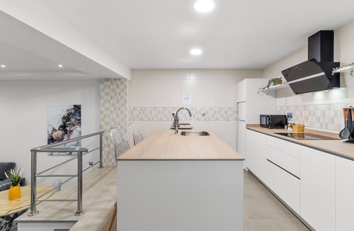 Guaro Apartment | Apartment 'Lara' with Wi-Fi