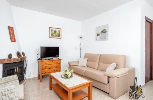 Mijas Apartment | Apartment Las Buganvillas in Mijas Costa - 3 persons, 1 bedrooms