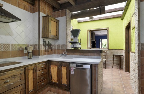 Olvera Apartment | Apartment 'Las Niñas' with Private Terrace, Wi-Fi and Air Conditioning