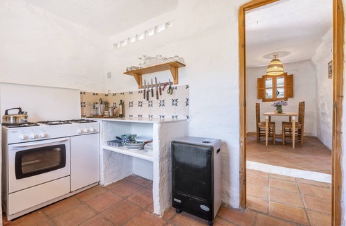 Torviscon Apartment | Apartment 'Lola' with Mountain Views, Private Terrace and Wi-Fi