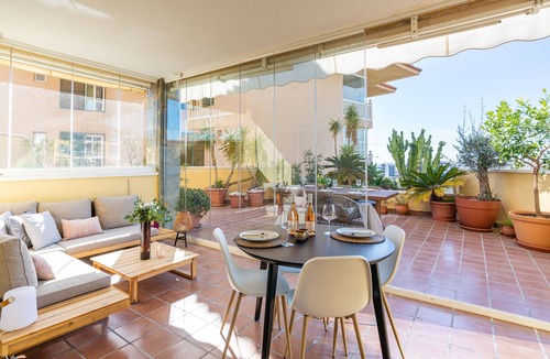 La Capellania Apartment | Apartment 'Lovely Higueron' with Mountain View, Wi-Fi and Air Conditioning