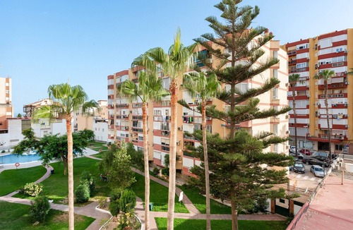 Torre del Mar Apartment | Apartment 'Lucía' with Shared Pool, Wi-Fi and Air Conditioning