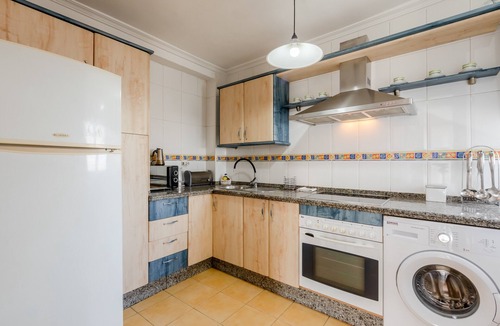 El Rocio Apartment | Apartment 'Marahome' with Balcony, Wi-Fi and Air Conditioning