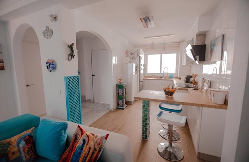 La Cala del Moral House | Apartment 'Melina' with Sea View, Wi-Fi and Air Conditioning