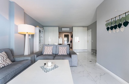 Sitio de Calahonda Apartment | Apartment 'Mi Capricho' with Sea View, Wi-Fi and Air Conditioning