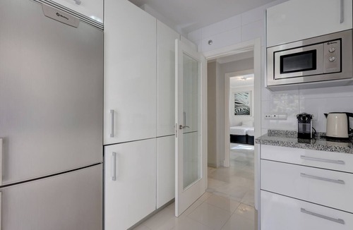 Estepona Apartment | Apartment "Mirador de la Cala" with Terraces & Wi-Fi