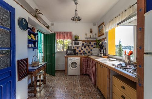 Competa Apartment | Apartment "Montaña Piscina vistas" with Mountain View, Pool, Whirlpool & Terrace