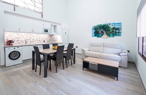 Isla Cristina Apartment | Apartment "Ocean Suites A2" with Terrace and Wi-Fi