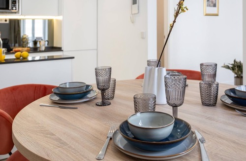 Almagro Apartment | Apartment + Office area in Almagro, Madrid
