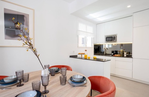 Almagro Apartment | Apartment + Office area in Almagro, Madrid
