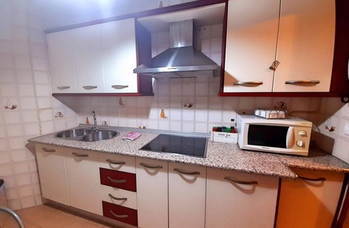 Cerro de la Golondrina-Salesianos Apartment | Apartment Patios de San Lorenzo