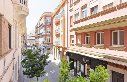 Malaga Historic Centre Apartment | Apartment 'Piso Centro Histórico' with Wi-Fi and Air Conditioning