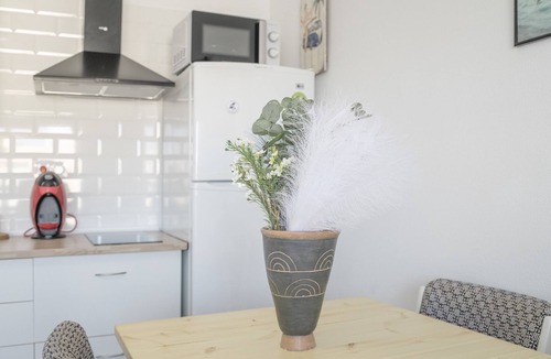 Chipiona Apartment | Apartment 'Playa Regla' with Balcony, Wi-Fi and Air Conditioning