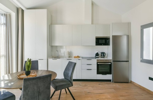 Lagunillas Apartment | Apartment-Premium-Ensuite with Shower-Terrace