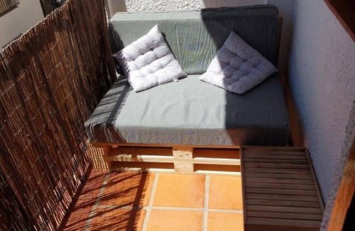 Trevelez Apartment | Apartment 'Rey Melchor' with Mountain View, Private Terrace and Wi-Fi