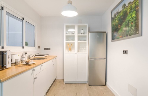 Ronda Apartment | Apartment 'Serranía' with Private Terrace, Wi-Fi and Air Conditioning