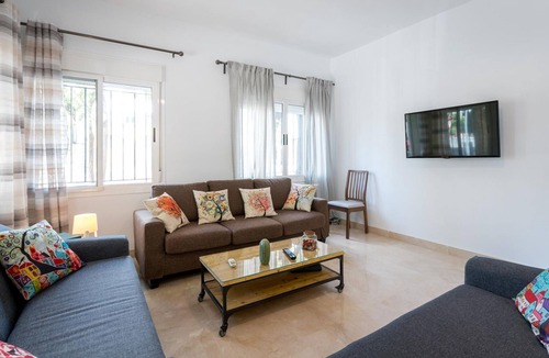 San Bernardo Apartment | Apartment Seville, 5 bedrooms, 10 persons